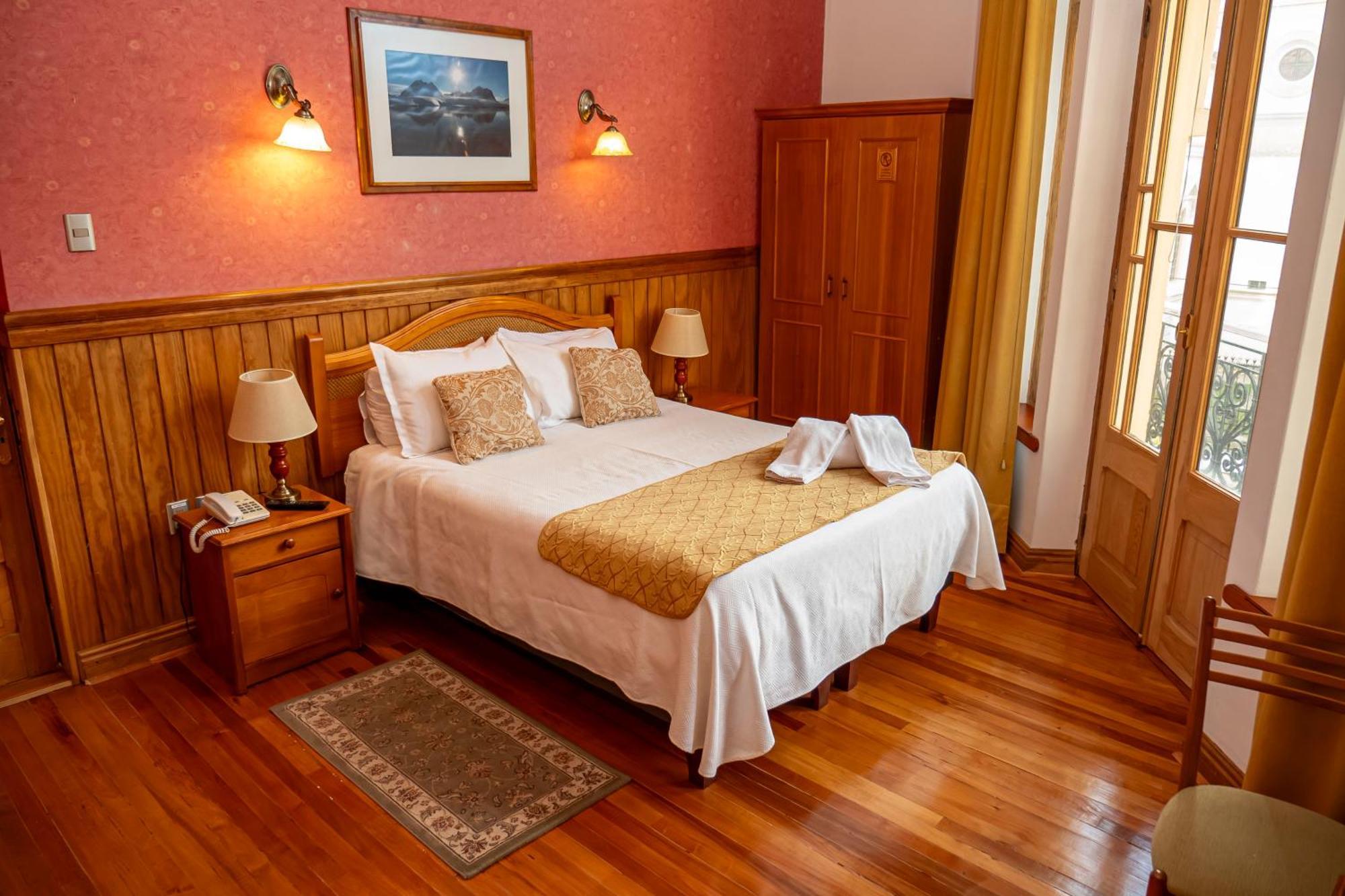 Hotel Plaza Punta Arenas Exteriér fotografie